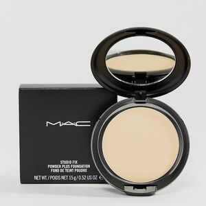 MAC NC20 Studio Fix Powder Foundation